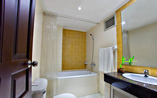 Colombo City Hotels (Pvt) Ltd Hotel