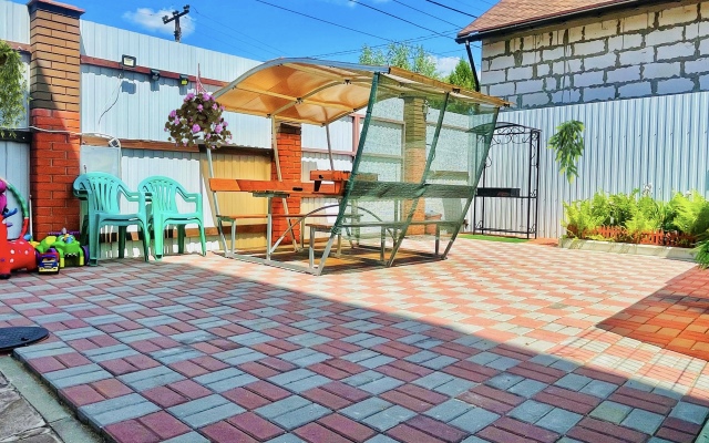 Darina Guest House