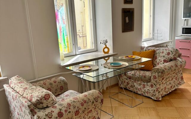 Квартира Piter Apartments Аристократ в доходном доме на Петроградке