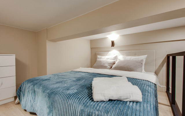 Апартаменты 2ая Рощинская 10 (150)