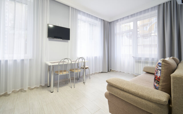 Sunny city Apartments 4