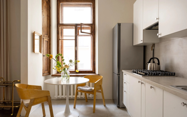 Апартаменты рядом с Никольским собором и Лермонтовским проспектом