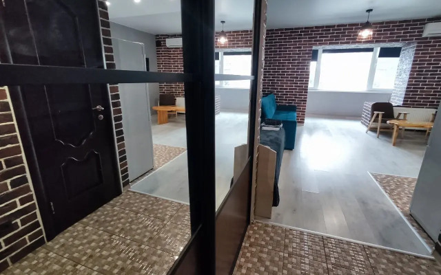 V Tsentre Volgograda Flat