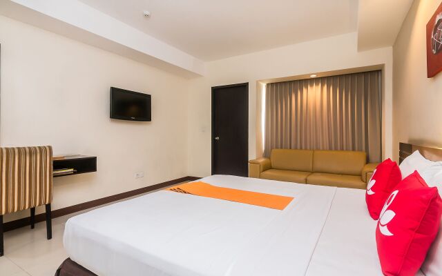 ZEN Rooms Legian Dewi Sri Hotel