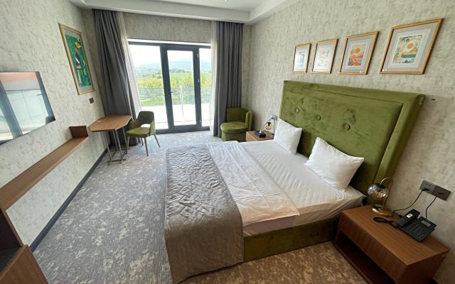 Arena Grand Hotel