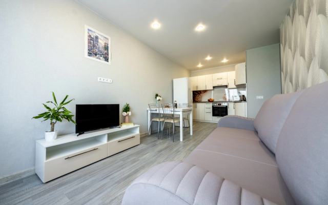 Апартаменты Комфортные двухкомнатные возле ТРЦ Планета 1