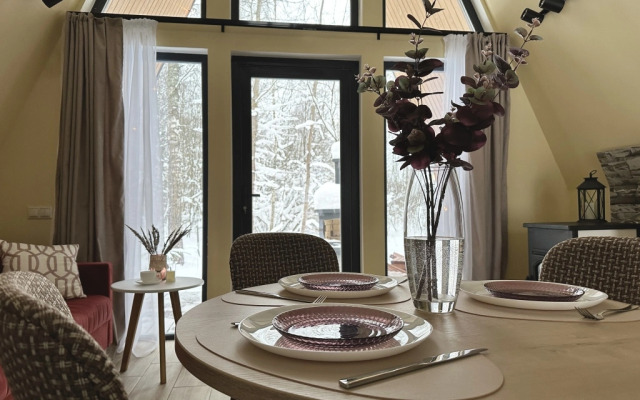Afrejm s vidom na les №4 Private House