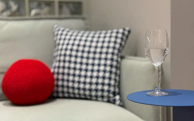 Квартира Уютная студия с дизайнерским ремонтом