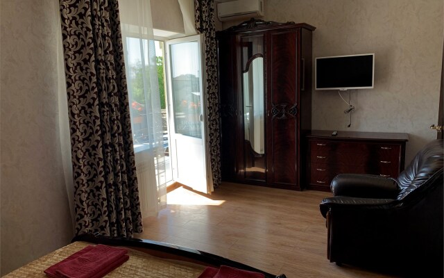 Kristina Guest House