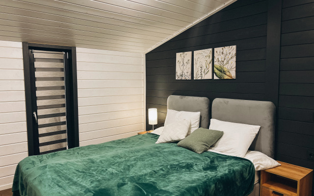 Частный дом с гриль-мангалом, сауной и большой террасой