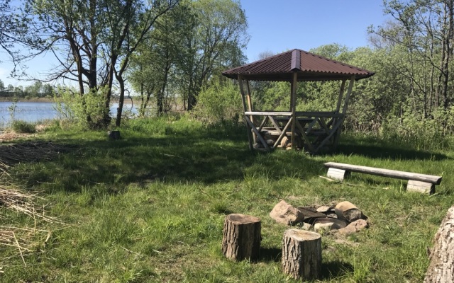 Dom Na Ozerakh Murashki Guest House
