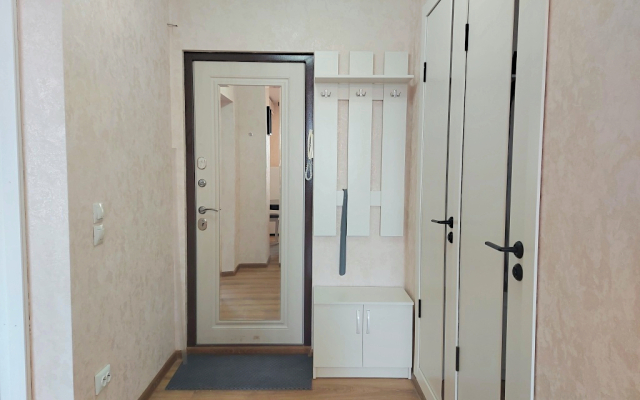 Квартира на Платановом бульваре