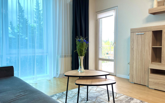 Na Internatsionalnoy 3/1 Apartments