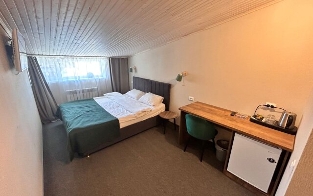 Aleon Hotel