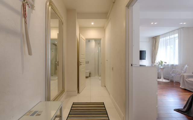 1-komnatnye HomeApart pr-t Nezavisimosti, 18 Apartments