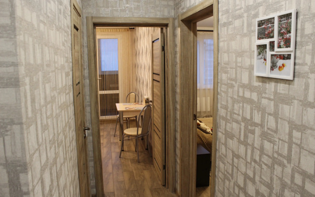 Na Nadezhdy Plevitskoy 21 Flat