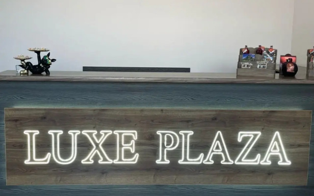 Luxe Plaza Hotel