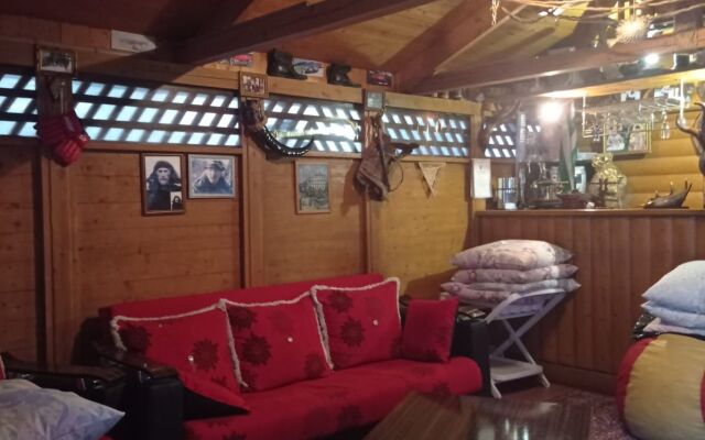 "San-Mariya" Guest House