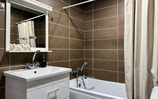 Cozy apartment near the shopping center Planeta