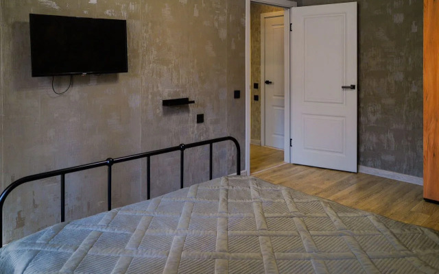 Квартира уютная с новым Ремонтом