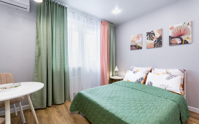 Sovremennaya studiya dlya dvoikh vozle  Ekspo-grad Flat