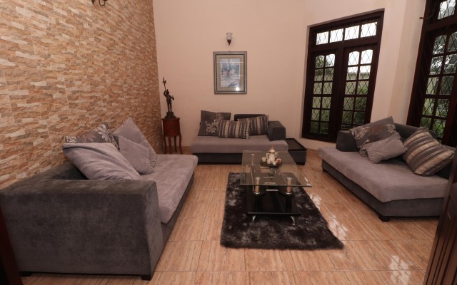 Yoho Cheliyan Villa Guest house