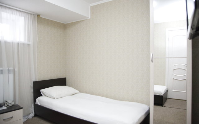 Anzhelika Hotel