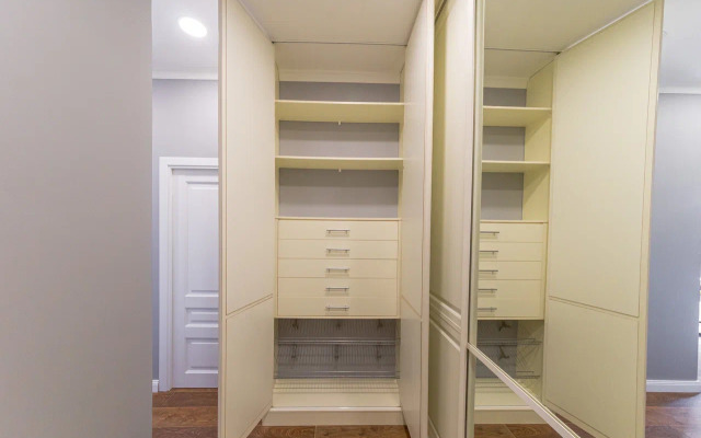 Апартаменты Red Apartments Розмарин Бренден