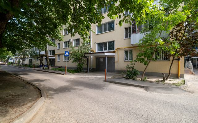 Uyutnaya 2-Kh Komnatnaya Na Yu-Z Rayone Flat