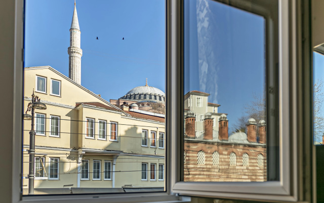 Elasophia Hotel