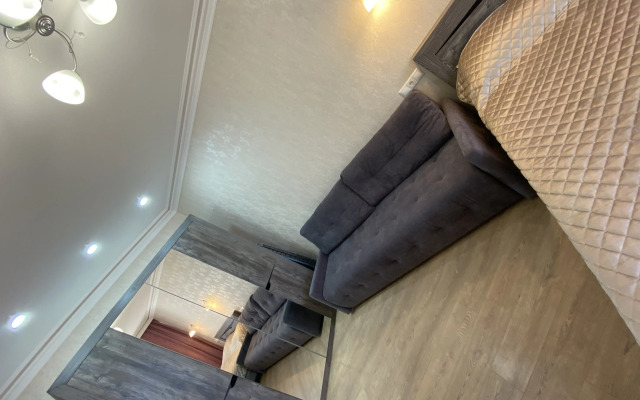 Shikarnaya Dvushka S Prekrasnym Vidom Na Gory Apartments