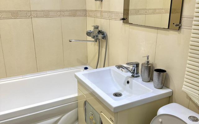 Dvushka Ryadom S Tsentrom Flat