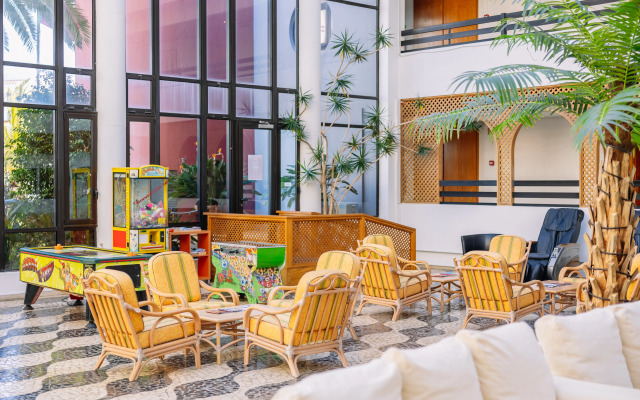 Muthu Oura Praia Hotel