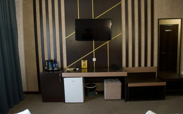 Отель Шахристан