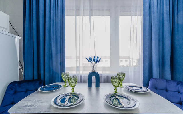 Akvamarinovye V Tsentre Apartments