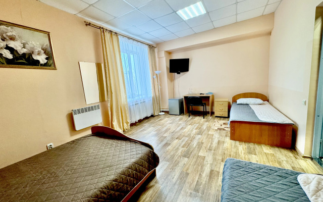 Na Naberezhnoy Mini-Hotel