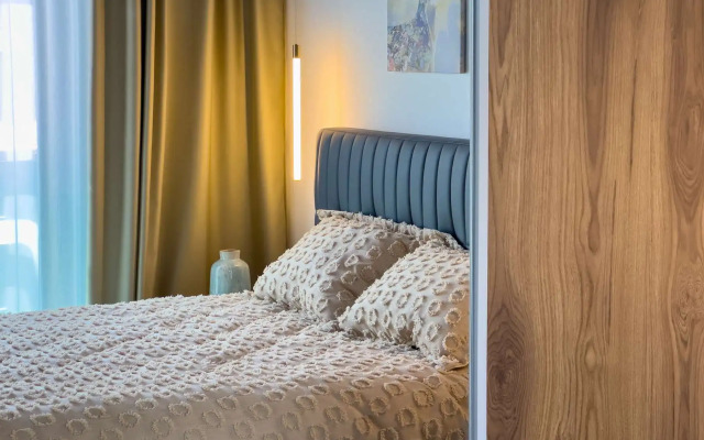 Qoople Excellence S49 na 1 Linii Morya Apartments