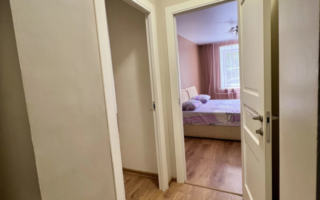 3-Kh Komnatnaya Klassa Lyuks Okolo Zh/d Vokzala Flat