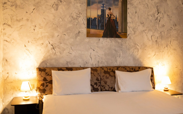 Premiere Hotel
