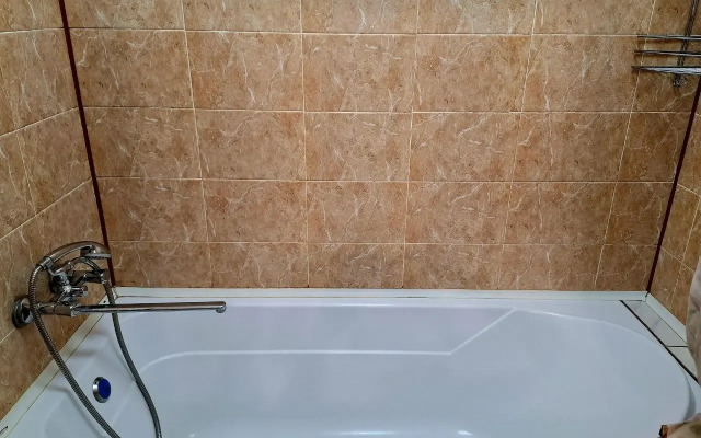 S Individualnym Parkovochnym Mestom, Bataysk Flat