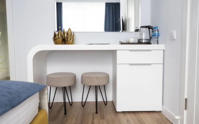 SilverPeak Apartments
