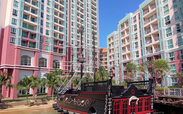 Grande Caribbean Condo Apartments