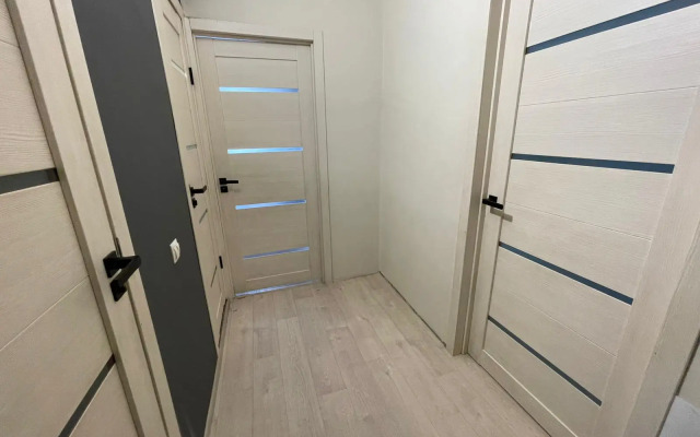 Otlichny Den 2 Komn. U Almaza Flat