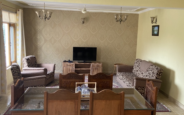 Shalimar Heights Hotel