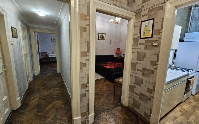 Квартира Уютная возле метро Комсомольская