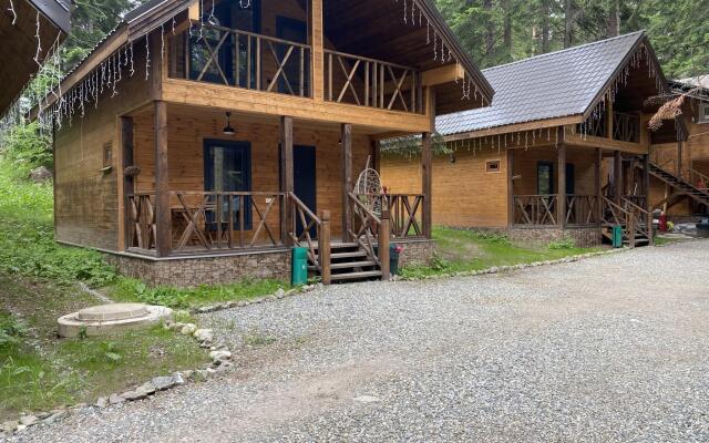 Alan Cottage Eco-hotel