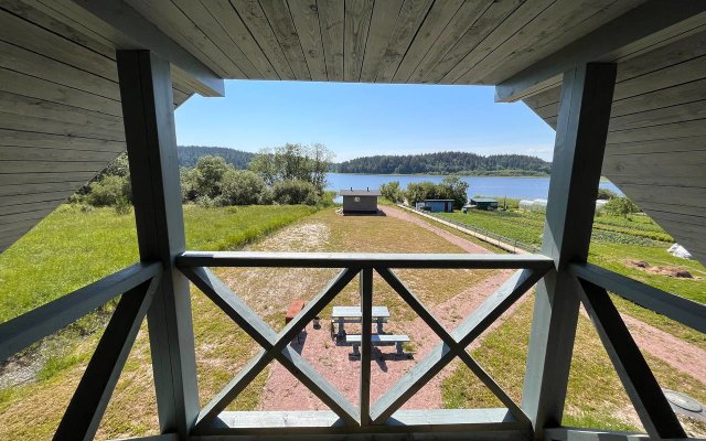 Na Beregu Ozera Private house