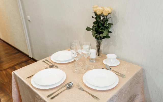 Апартаменты Трехкомнатные на Энгельса