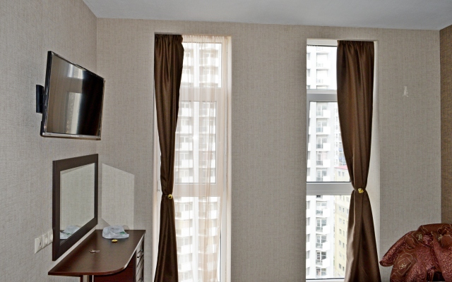 Lux Apart 2komn Apart-Hotel