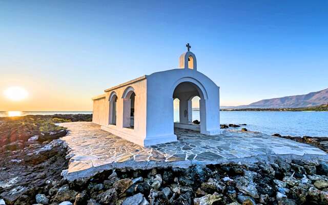 Вилла Orientem Villa Heated Pool